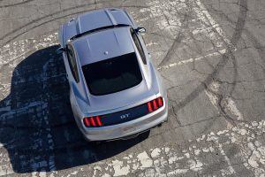 2017-ford-mustang-2
