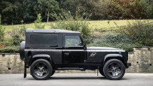 Kahn Design Flying Huntsman -4