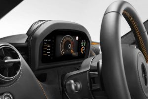 P14 Folding Driver Display Image Up_final_release date 010317 copy