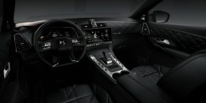 ds7-crossback-makes-debut-11