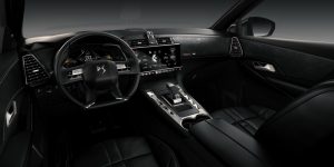 ds7-crossback-makes-debut-25