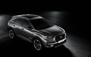 ds7-crossback-makes-debut-9