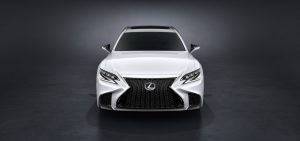 Lexus-LS500-FSport-02
