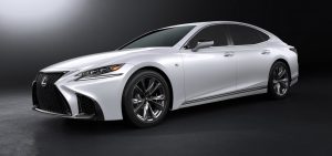 Lexus-LS500-FSport-11