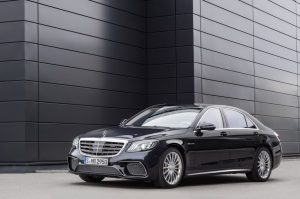 mercedes-unveils-sclass-facelift-30