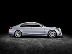 mercedes-unveils-sclass-facelift-45