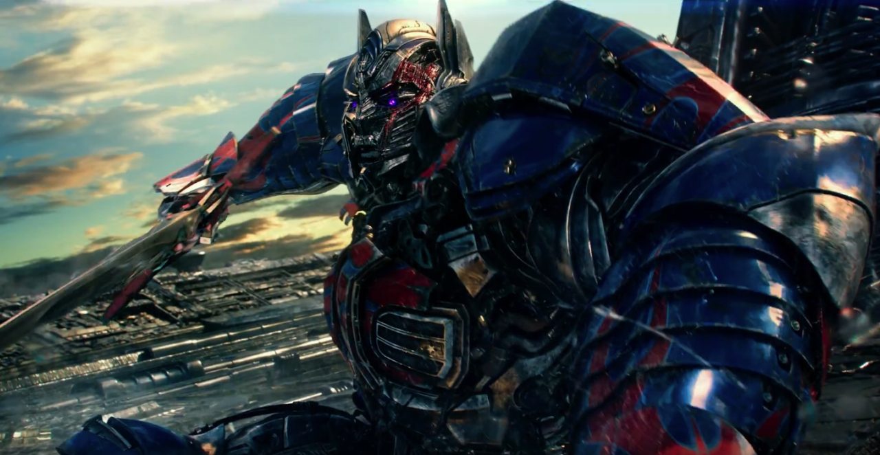 /></p><p>Așa cum ne-a obișnuit Michael Bay, producătorul seriei Transformers, vom avea parte de multe explozii, urmăriri (am văzut și un Lamborghini Centenario în trailer), momente comice, dar și câteva scene emoționale. Doar distrugem Planeta, fraților!</p><p><img data-lazyloaded=