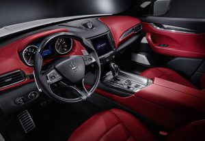 2017-Maserati-Levante-17