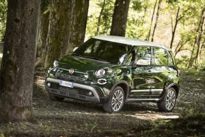 Fiat_New-500L_26