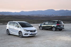 opel-vauxhall-zafira-tourer-2017-2