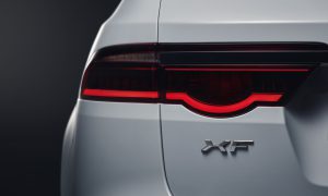 2018-jaguar-xf-sportbrake-34