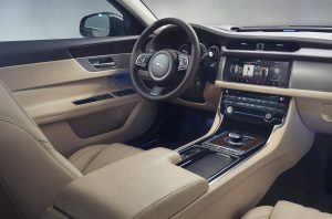 2018-jaguar-xf-sportbrake-81
