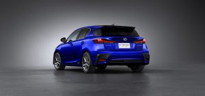2018-lEXUS-ct-7