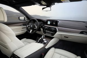 BMW 6er Gran Tourismo, 640i xDrive, Mineralweiß, M Sportpaket
