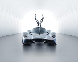 Aston-Martin-Valkyrie-2