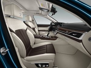 BMW-7-Series-40-Jahre-9