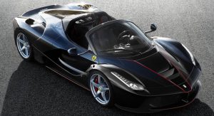 Ferrari-LaFerrari_Aperta-2017-1600-01