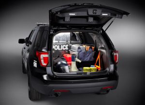 Ford-Police_Interceptor_Utility-2016-1600-0e