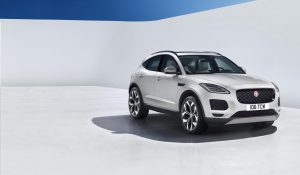 Jaguar-E-Pace -75