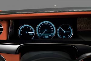 P90270891_highRes_new-phantom-display