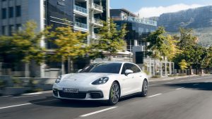 Porsche-Panamera-Sport-Turismo-1