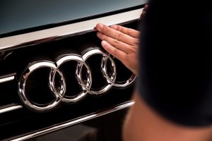 audi-a8-teasers-blindfolded-28