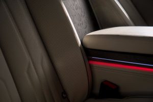 audi-a8-teasers-blindfolded-8