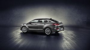 hyundai-i30-fastback-revealed-2