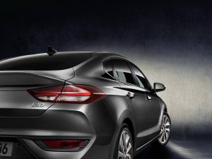 hyundai-i30-fastback-revealed-6