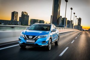 2018-NissanQashqai-02