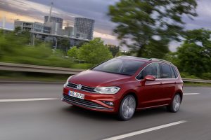 2018-vw-golf-sportsvan-7