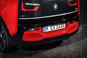 P90273572_highRes_the-new-bmw-i3s-08-2