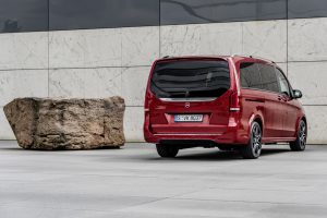 V-Klasse Neuheiten zur 67. Internationalen Automobilausstellung (IAA): Mercedes-Benz V-Klasse erfolgreicher und attraktiver denn je