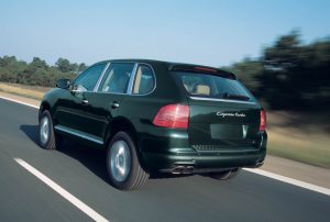 2003-porsche-cayenne-08