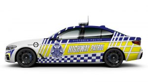 2017-bmw-530d-saloon-police-cruiser-australia-3