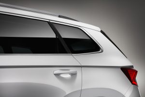 2018-skoda-karoq-26