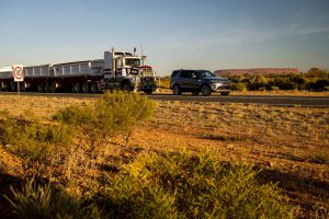 LR_discovery_18MY_trainpull_300817_08 copy