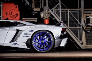 Liberty-Walk-Lamborghini-Aventador-2