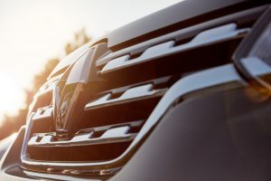 renault-alaskan-to-europe-18