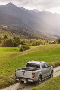 renault-alaskan-to-europe-40