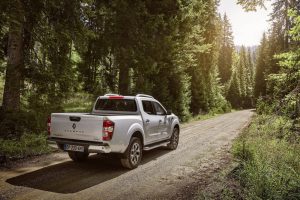 renault-alaskan-to-europe-44