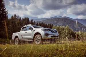 renault-alaskan-to-europe-48