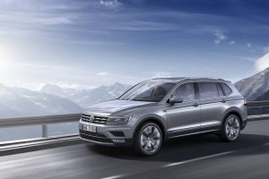2017-VWTiguan-Allspace-02