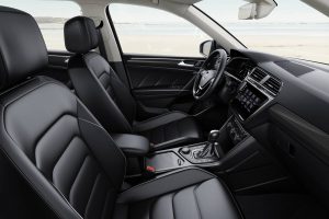 2017-VWTiguan-Allspace-18