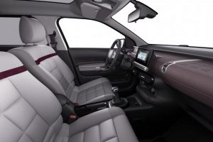 2018-CitroenC4Cactus-03