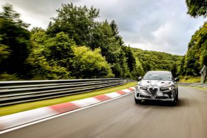 Alfa-Stelvio-QV-Ring-10