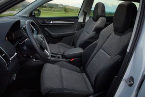 SKODA_KAROQ_Interior_02