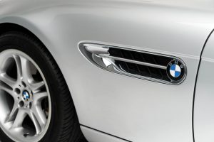 steve-jobs-bmw-z8-12