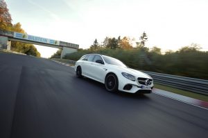 In 7.45,19 Minuten um den Nürburgring: Mercedes-AMG E 63 S 4MATIC+ T-Modell: Schnellster Kombi auf der Nordschleife