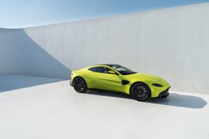 AstonMartin_Vantage_10